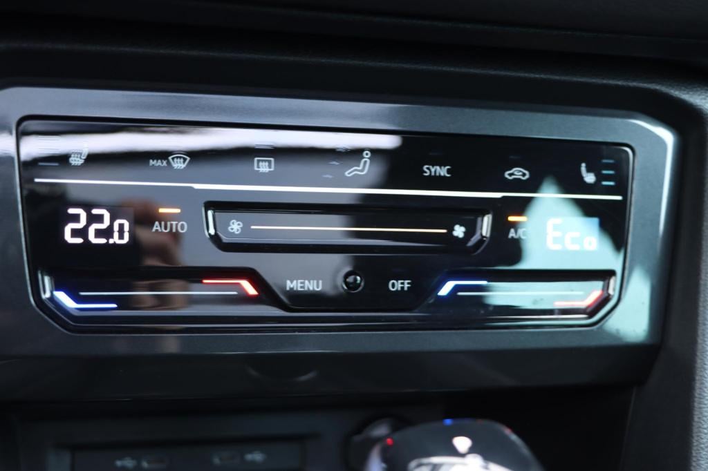 Volkswagen Tiguan 1.4 tsi ehybrid r-line business+ 245pk dsg6