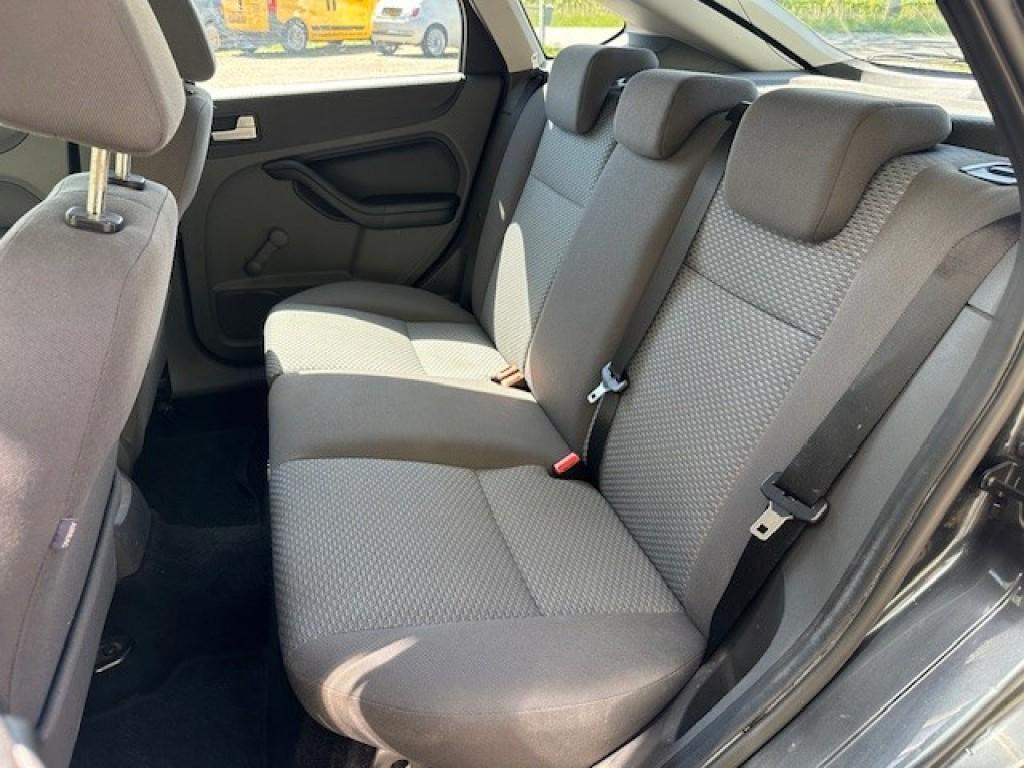 Ford Focus 1.4 - 16v trend cruise trekhaak