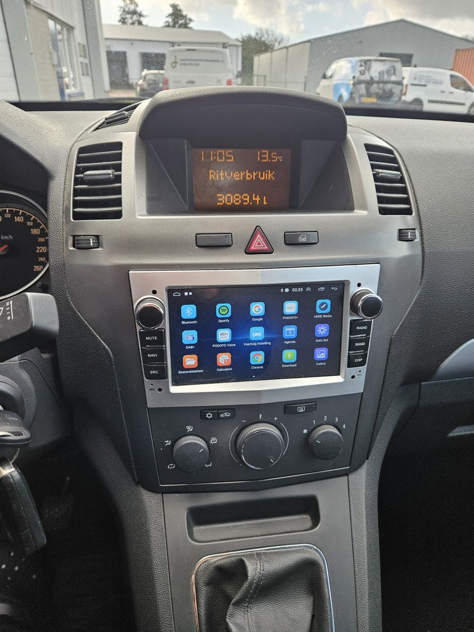 Te koop opel zafira 1.6 Temptation 7 persoons