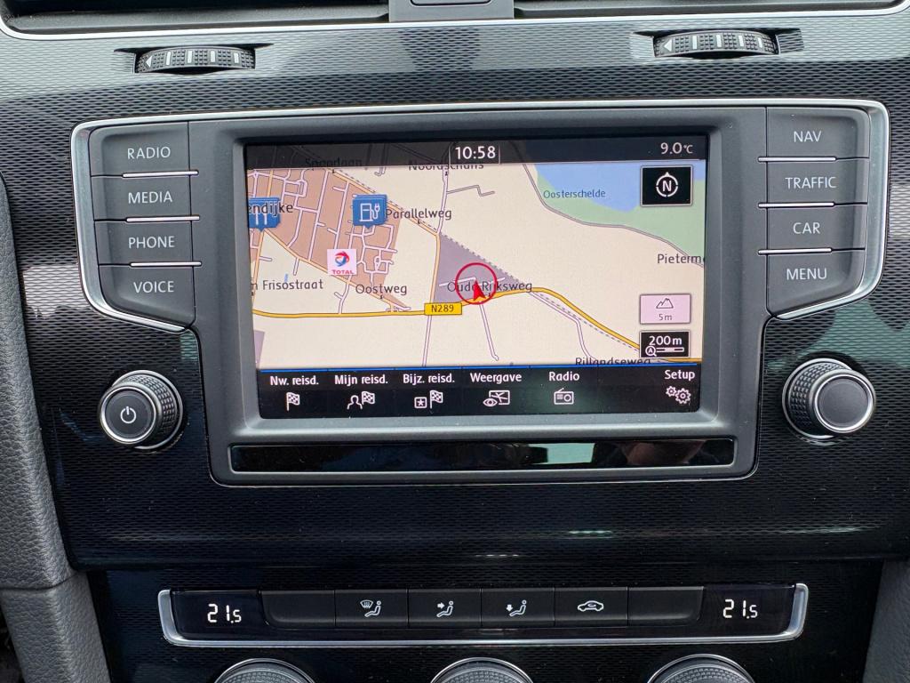 Volkswagen Golf 1.4 tsi gte connected series