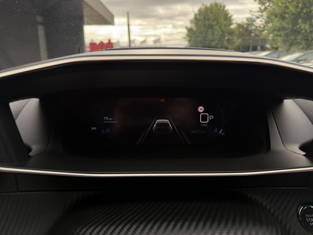 Peugeot 208 1.2 puretech gt pack - parelmoer - leer - pano -