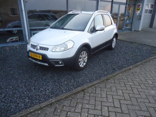 FIAT SEDICI 16-16V 5DRS 2WD