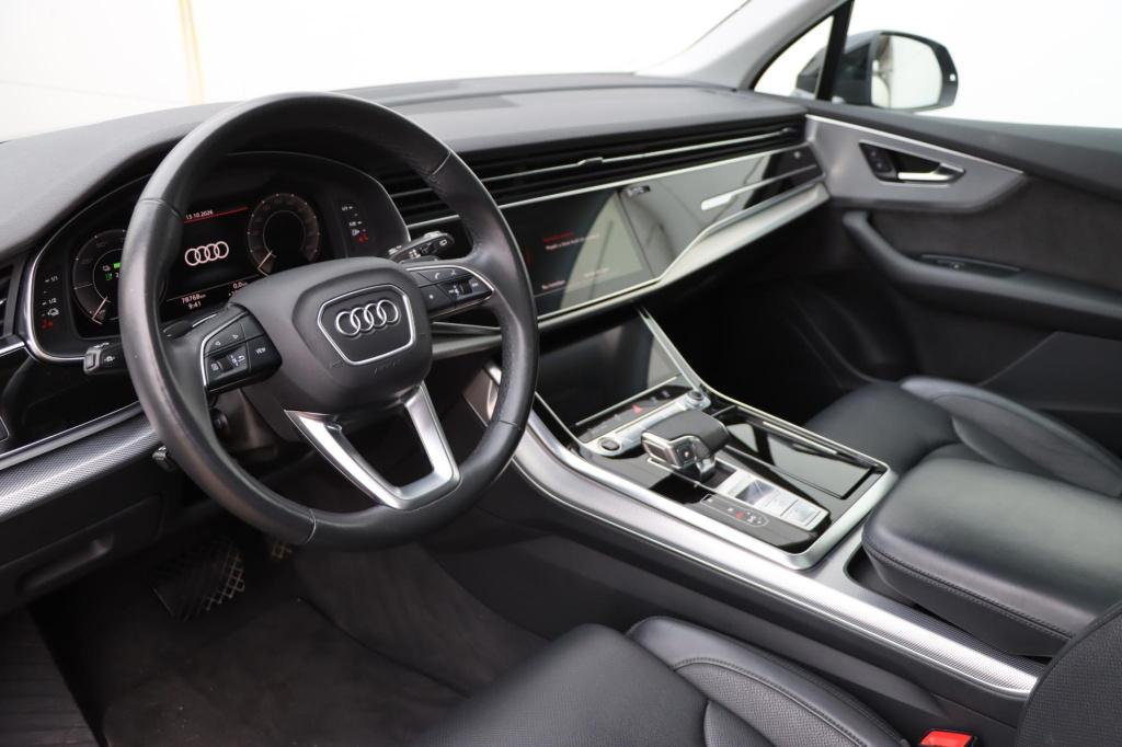 Audi Q7 55 tfsi e quattro pro line s 381pk tip-tronic | soh 87,9% |