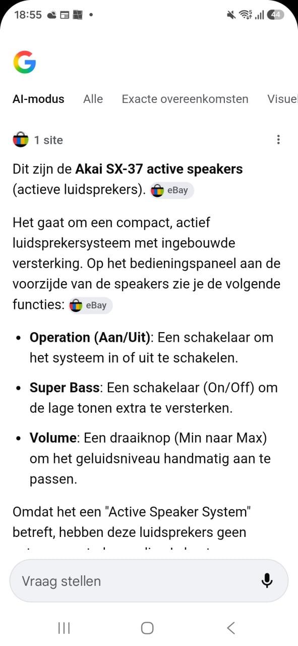 Kleine Speakers Akai