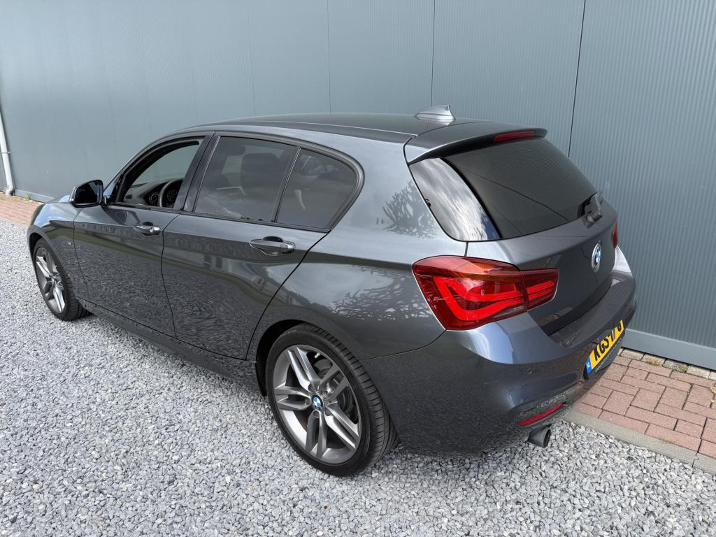 BMW 1 Serie 118i high executive m-sportpakket 5-drs