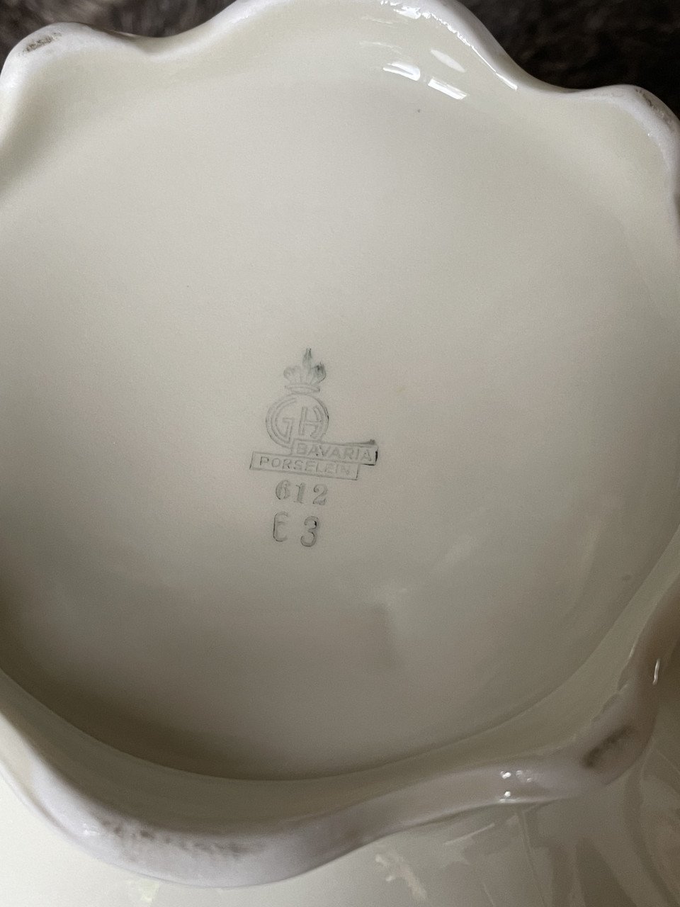 Bavaria theepot en serveerschaaltje (porselein)