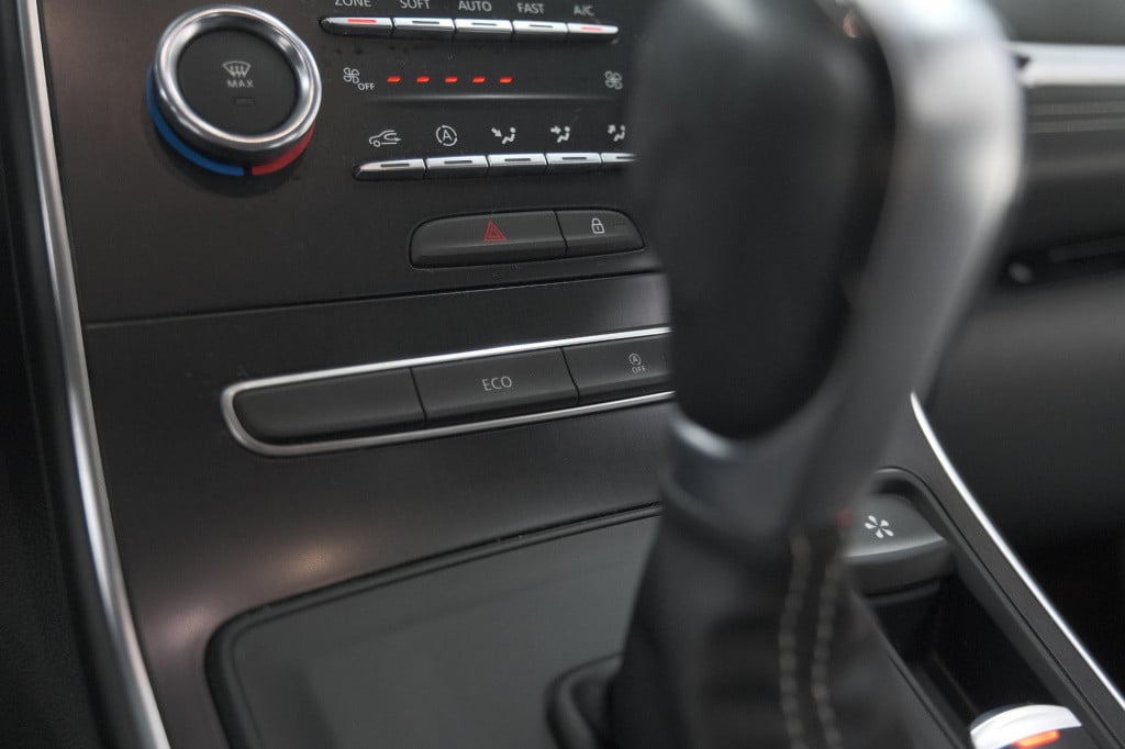 Renault Grand Scenic tce 140 edc limited | 7 zitplaatsen | trekhaak | camer