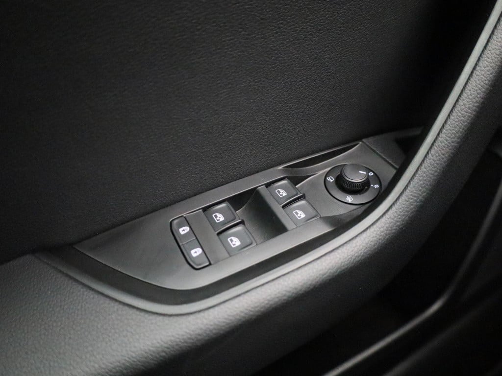 Skoda Superb combi 1.4 tsi iv business edition | automaat | navigatie | cam
