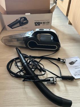 Nieuwe auto stofzuiger in doos