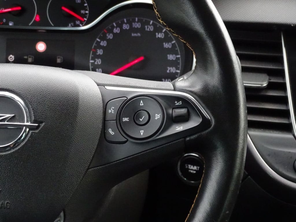 Opel Crossland X 1.2 turbo innovation hud | stuur-&stoelverwarming | apple 