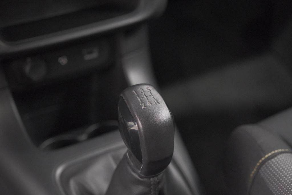 Citroen C3 puretech 82 feel | parkeersensoren | apple carplay | navigatie |