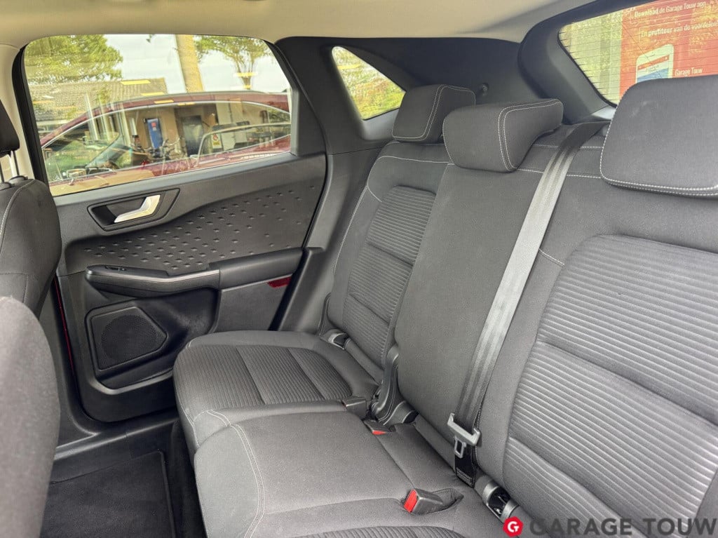 Ford Kuga 2.5 phev titanium