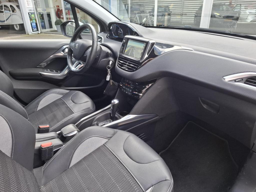 Peugeot 2008 suv 1.6 vti 120 pk allure automaat clima/trekhaak
