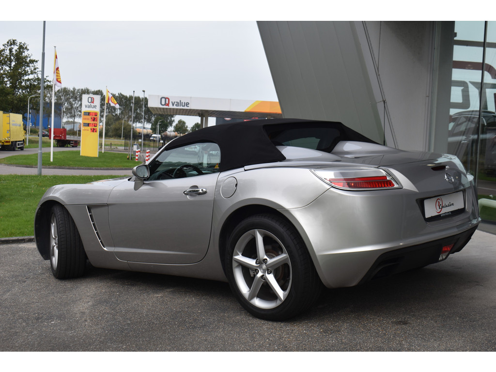 Opel GT 2.0 turbo ecotec