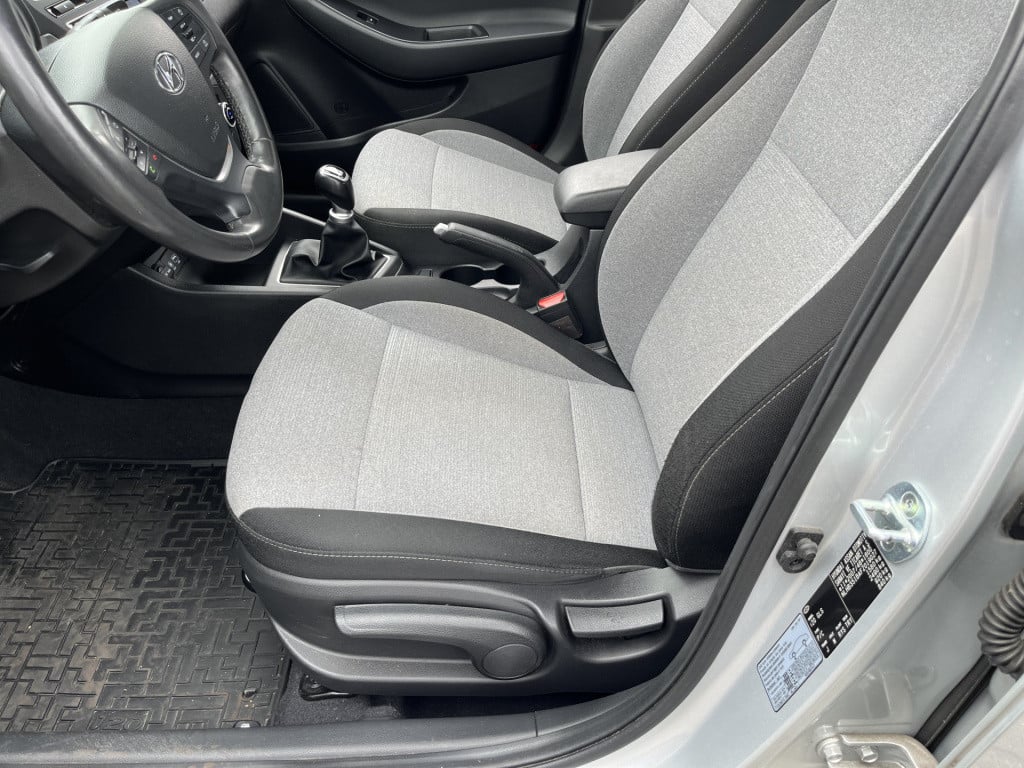 Hyundai I 20 1.2 hp i-motion premium 42 dkm