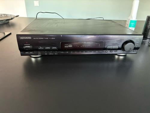 Kenwood KT-6040 Stereo AM-FM Tuner