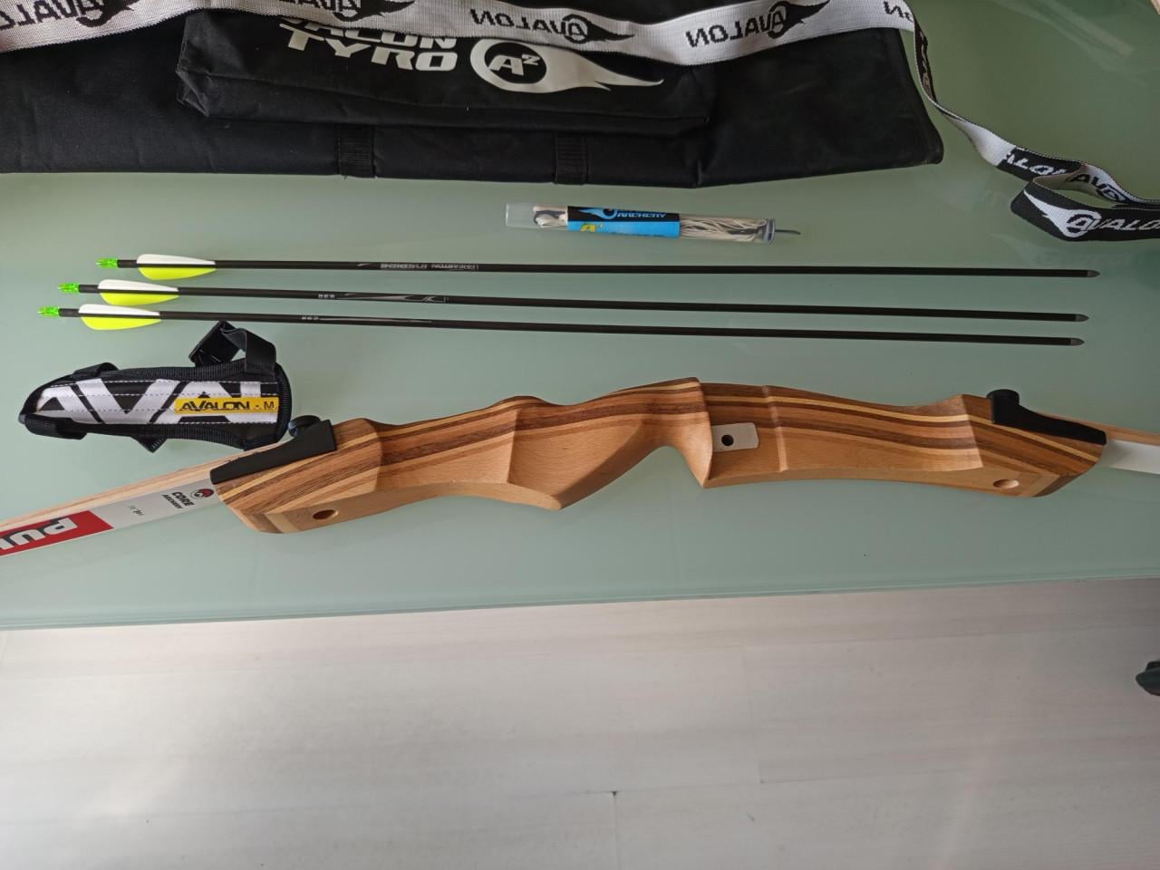 Recurve Boog 70inch en 30lbs voor mensen vanaf 176cm