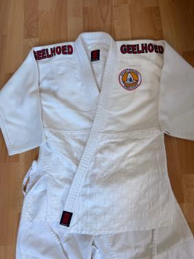Judopak maat 170 wazari