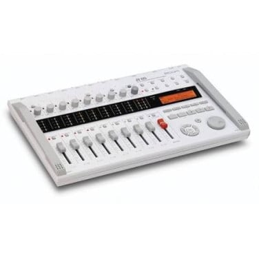 Zoom r16