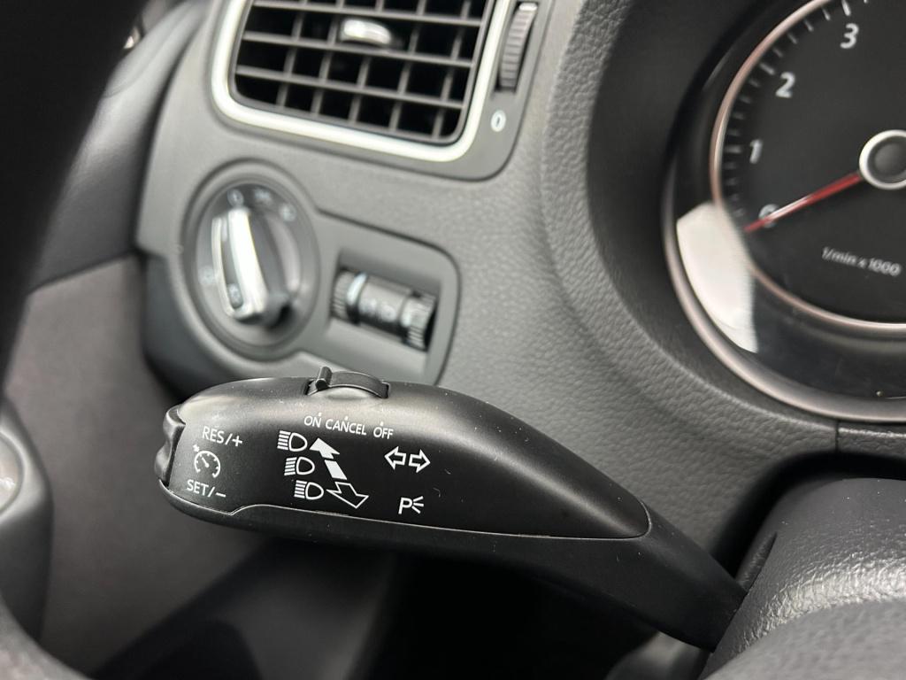 Volkswagen Polo occasion 1.2 tsi bluemotion edition | grijs | tweedehands v