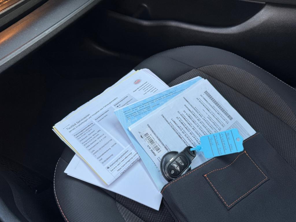 Mini Clubman mini 1.5 one * stoelverwarming * pdc * navigatie