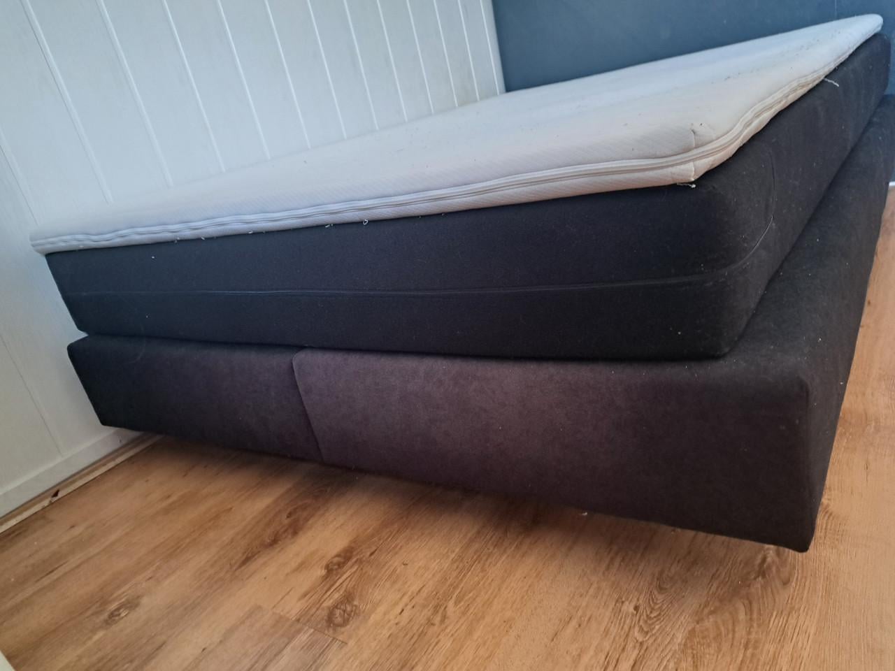 1.40m Tweepersoons Boxspring