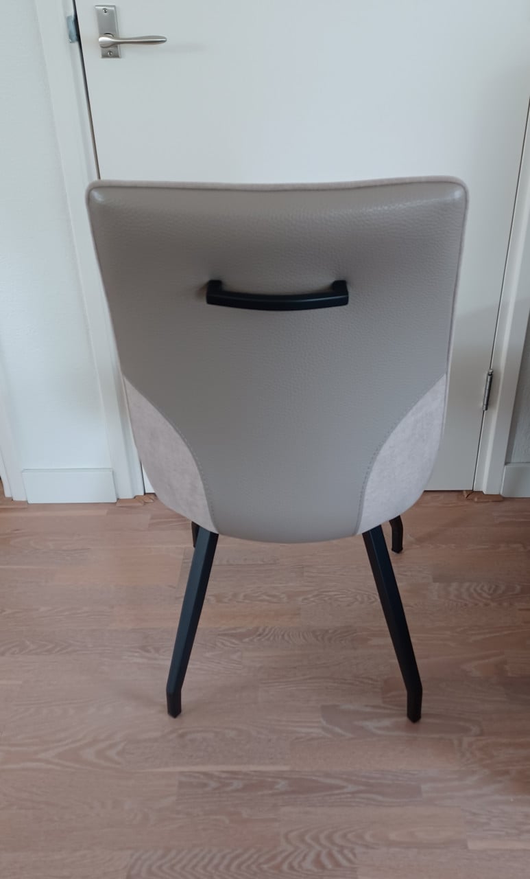 Eetkamerstoelen