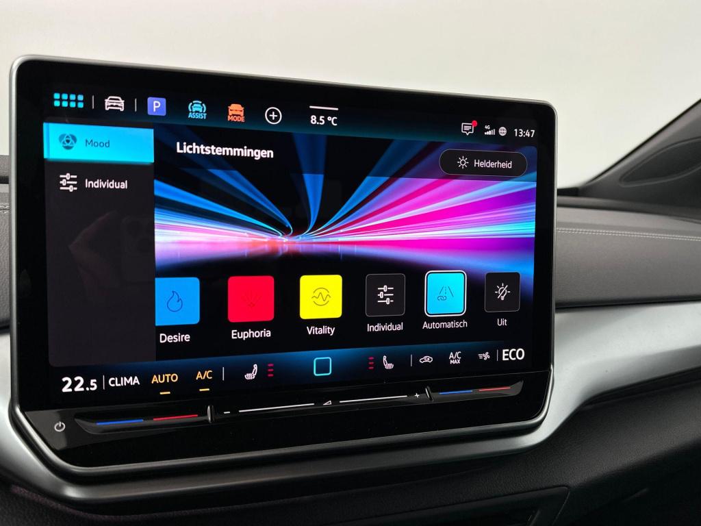 Volkswagen Id.4 pro limited edition 77 kwh accu 210 kw / 286 pk su