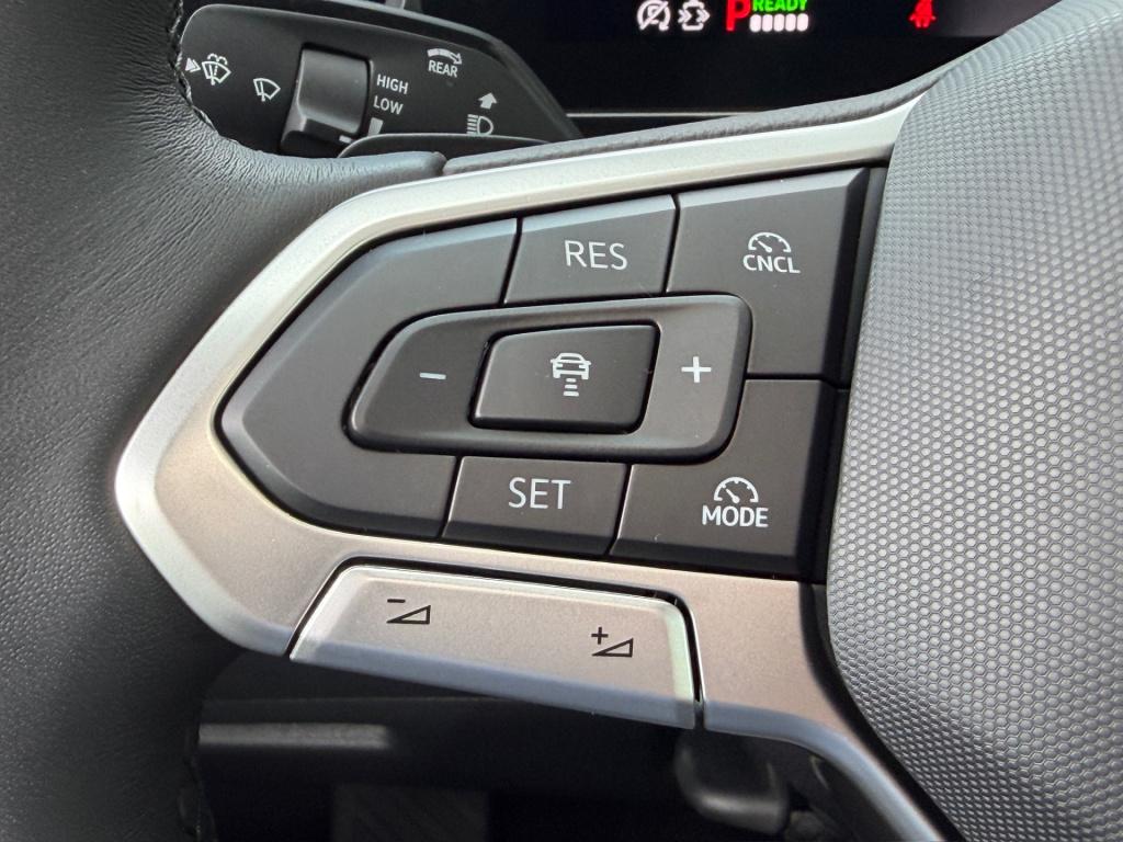 Volkswagen Tiguan 1.5 ehybrid elegance 204pk | panoramadak | trekhaak | 20"