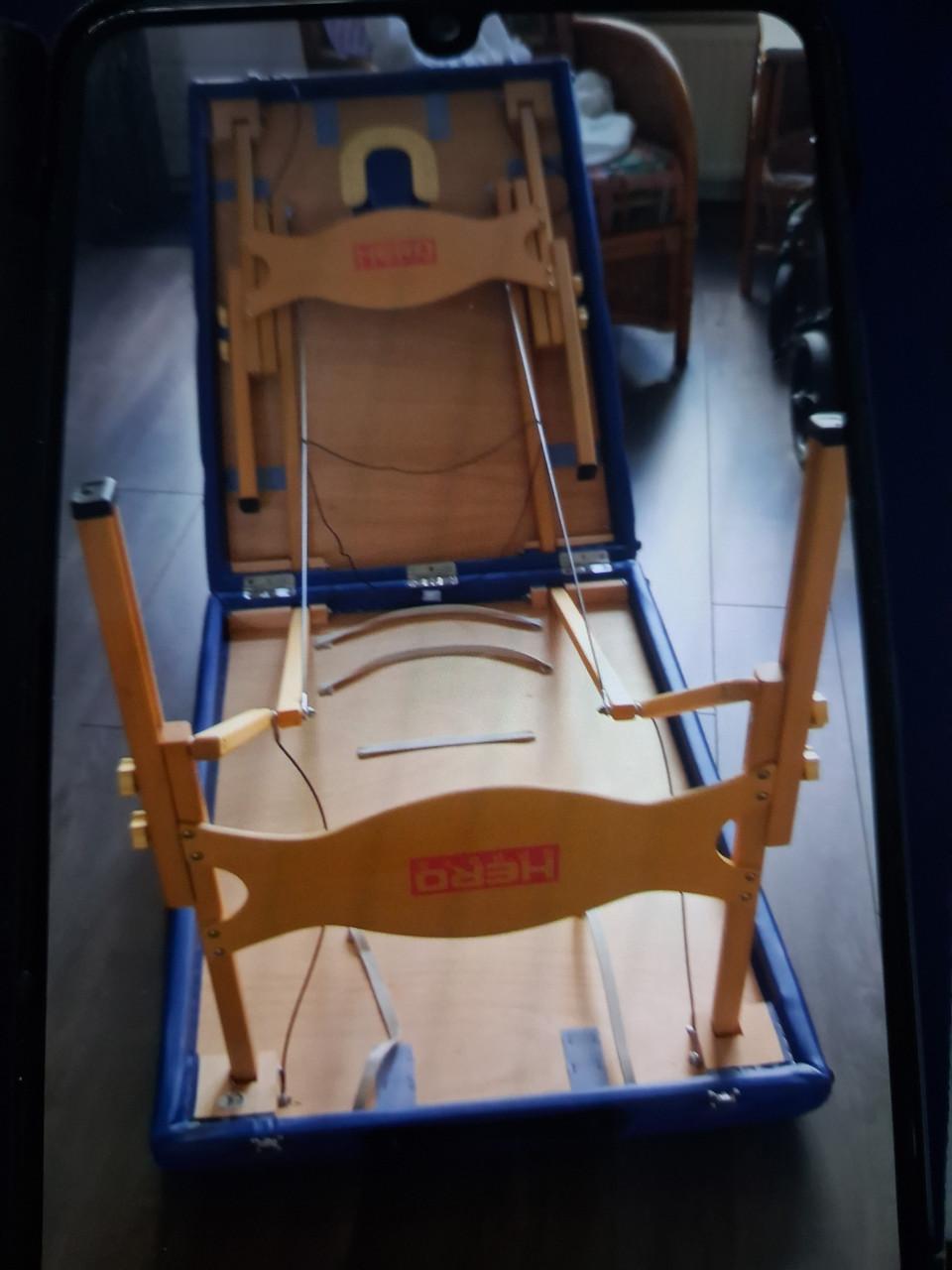 Massagetafel, inklapbaar met opberghoes.