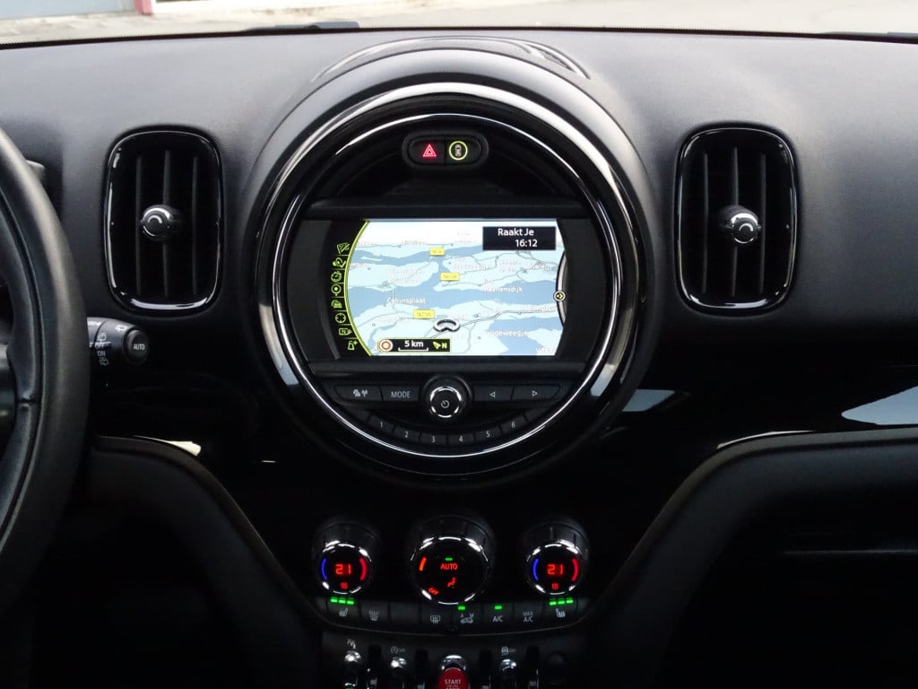 Mini Countryman mini 1.5 cooper pepper automaat | pano