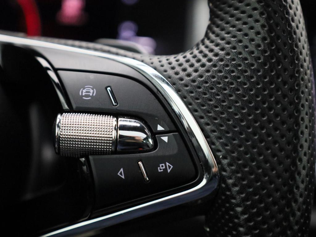 Skoda Kodiaq 1.5 tsi sportline business | automaat | trekhaak | panoramadak