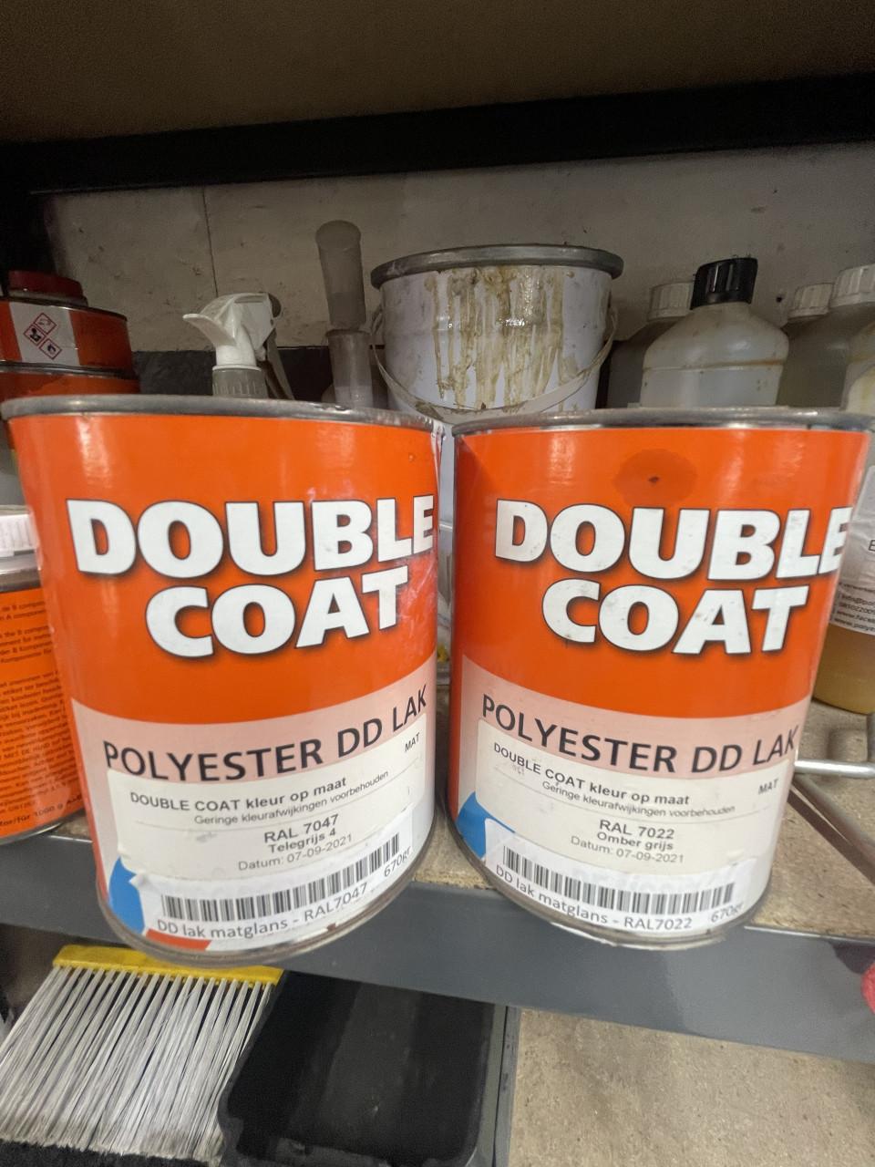 Pilot 420 kajuit boot of visboot met Suzuki 15 pk 4-takt en trailer