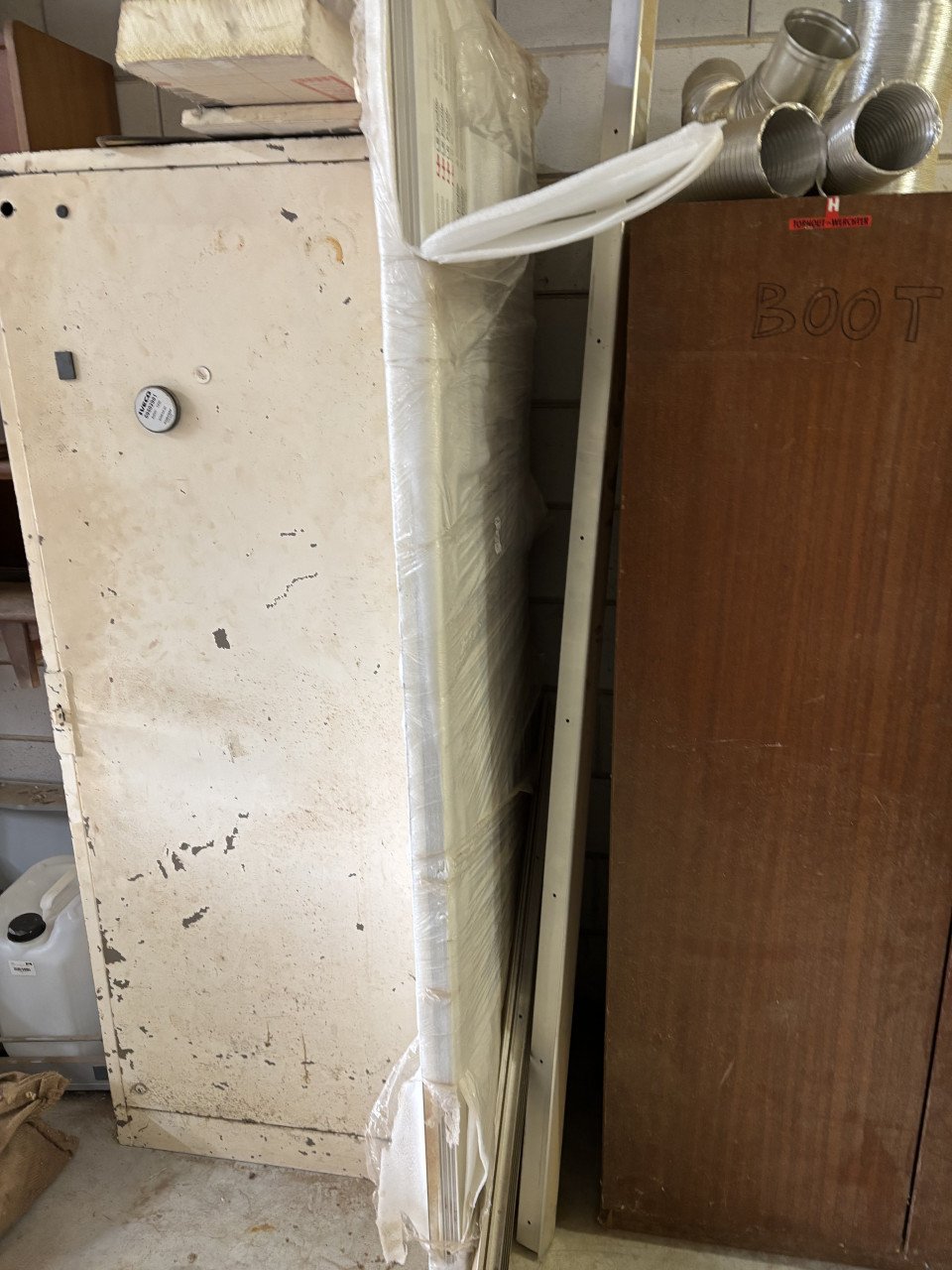 *gratis*hard houten kozijn met bovenlicht