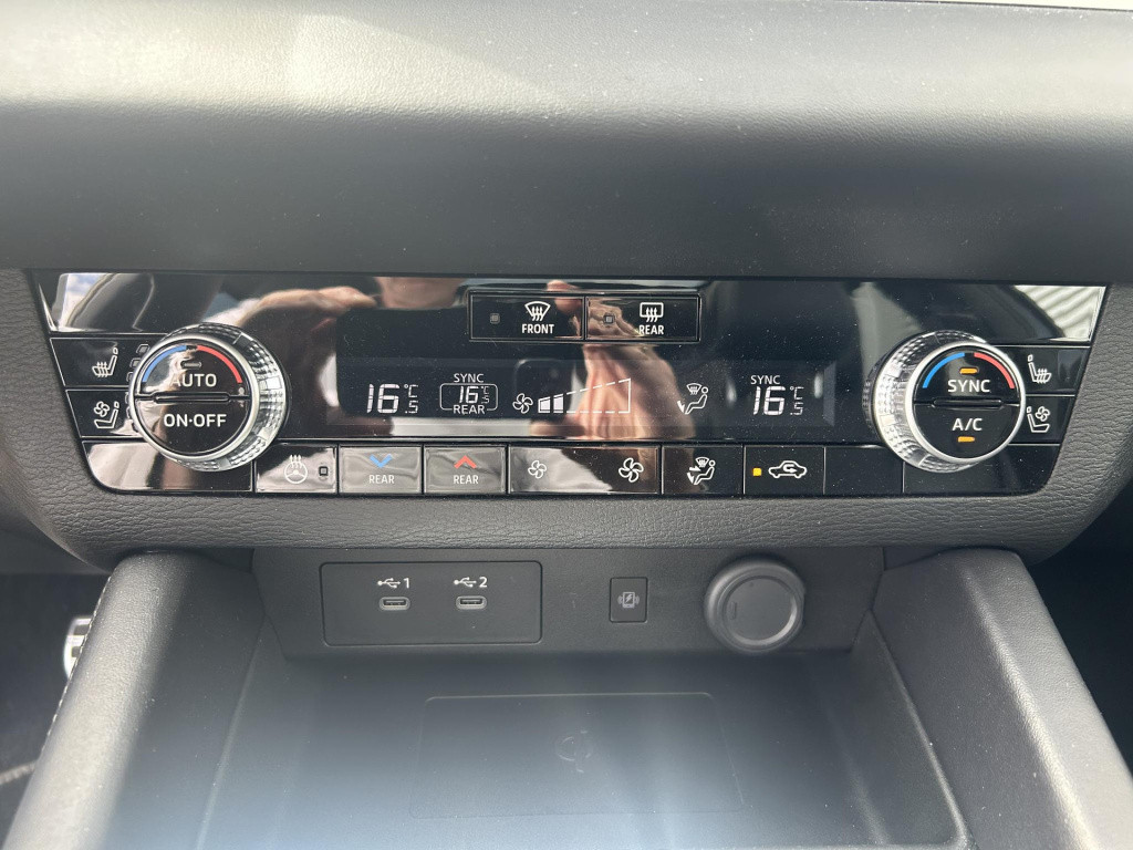 Mitsubishi Outlander 2.4 phev instyle