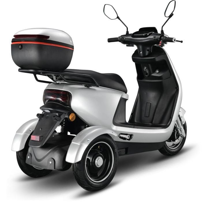 Iva TR3 2.0 scootmobiel. Nu met gratis koffer !