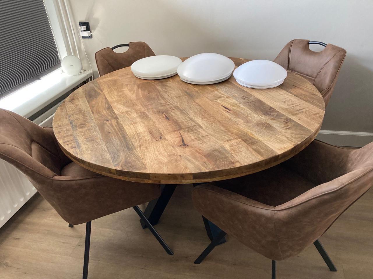 Mangohouten eettafel rond, 130 cm