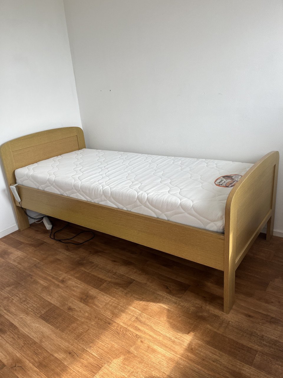 Seniorenbed elektrisch