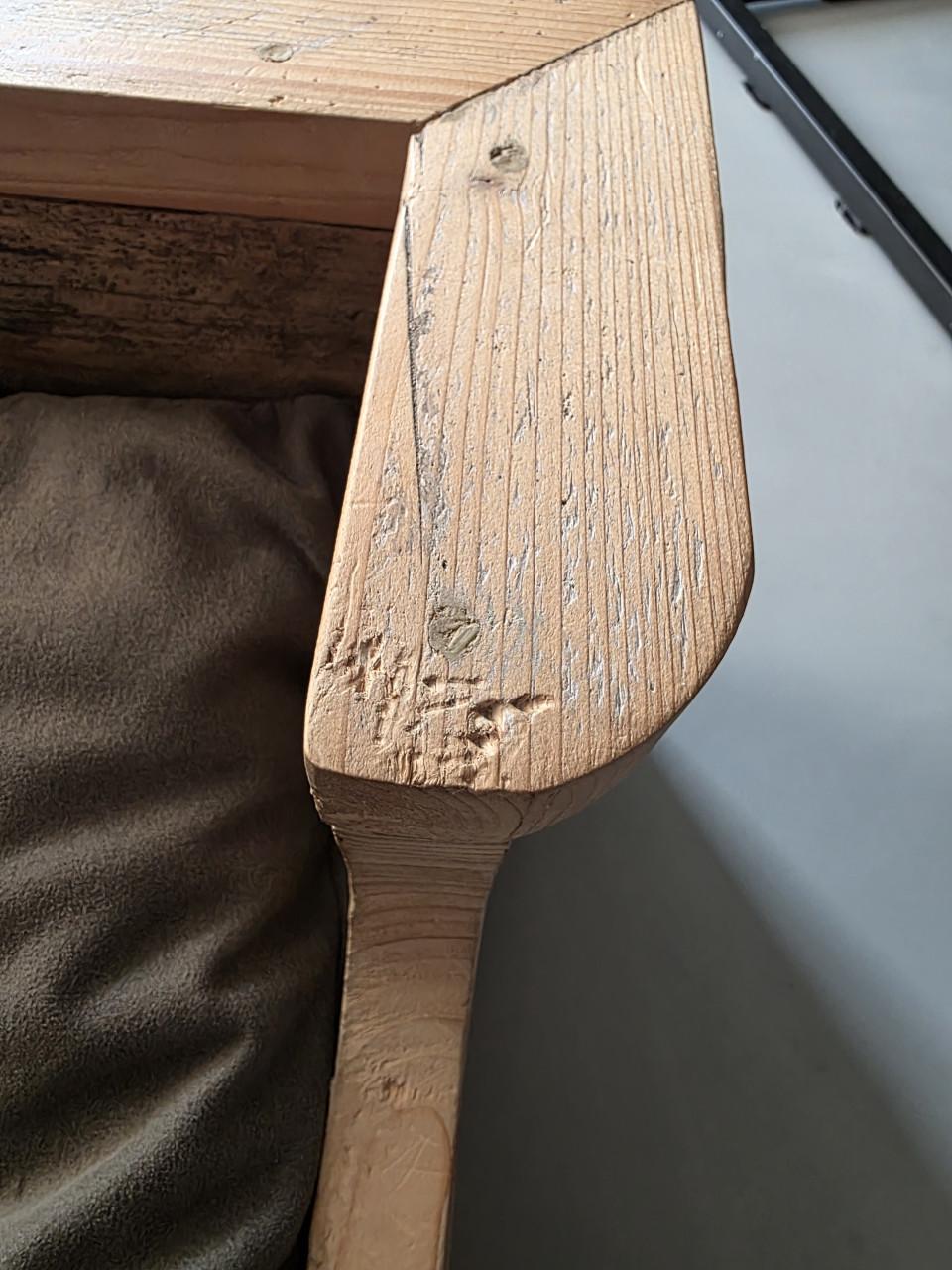 Steigerhouten hondenmand