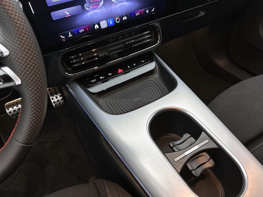 Mercedes-Benz Cla 250+ launch edition 85 kwh | multibeam led | panoramadak 