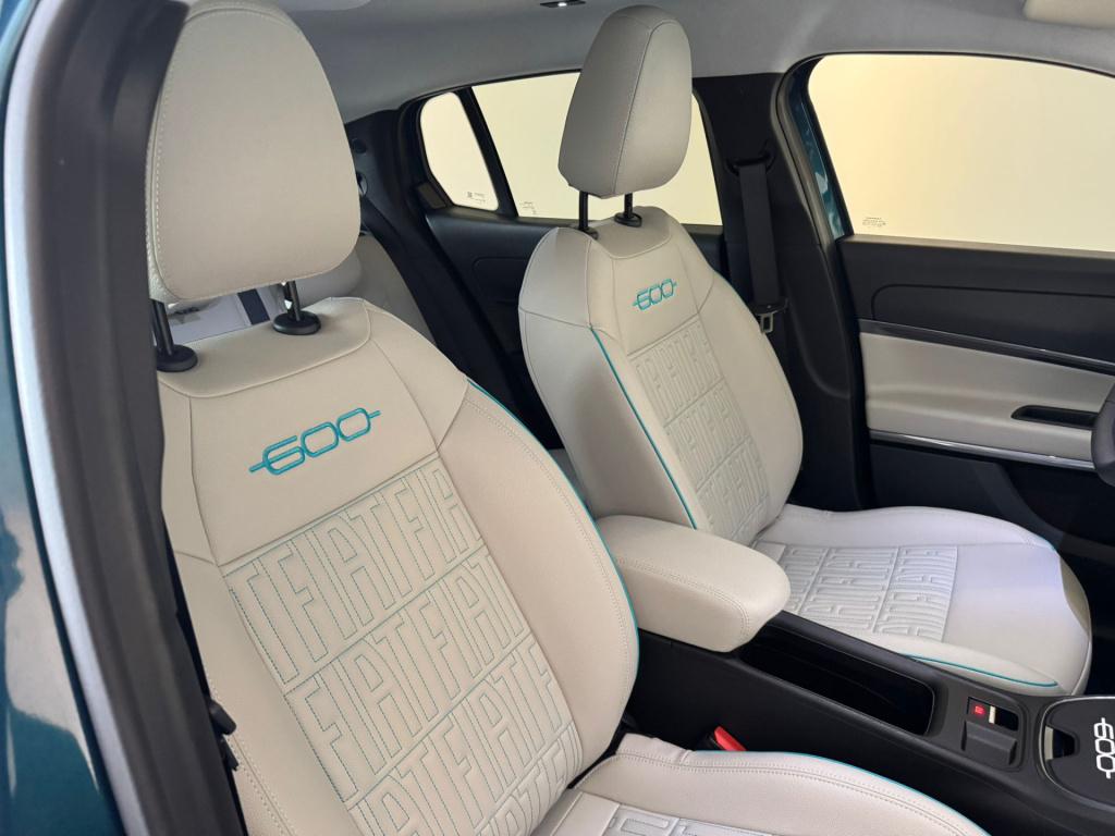 Fiat 600 1.2 hybrid la prima