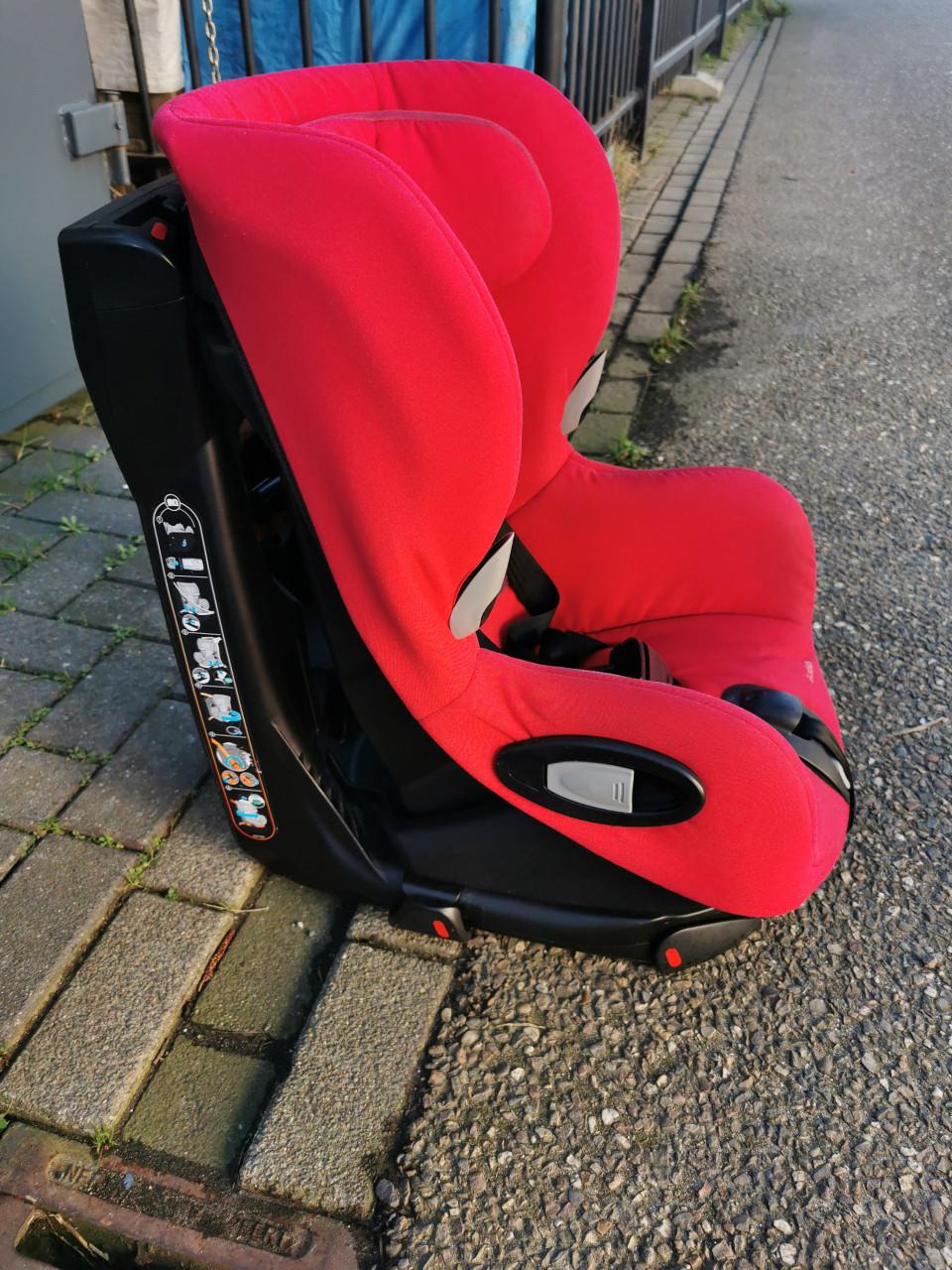 MAXI COSI AXISS