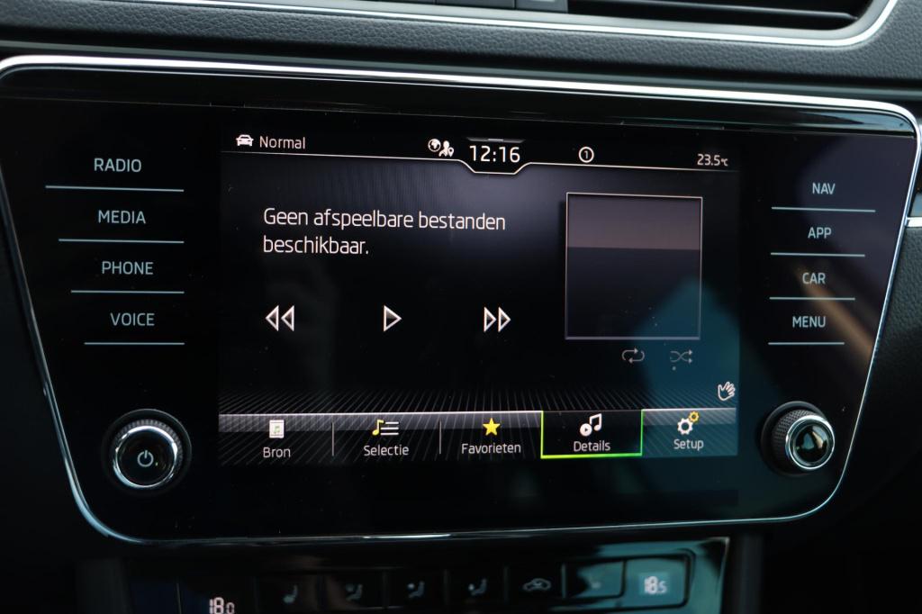 Skoda Superb combi 1.4 tsi iv laurin & klement 218pk dsg6 | soh 96,9% |