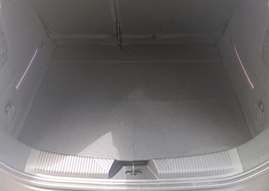 Renault 4 comfort range techno 52 kwh - pack safety & advanced driving assi