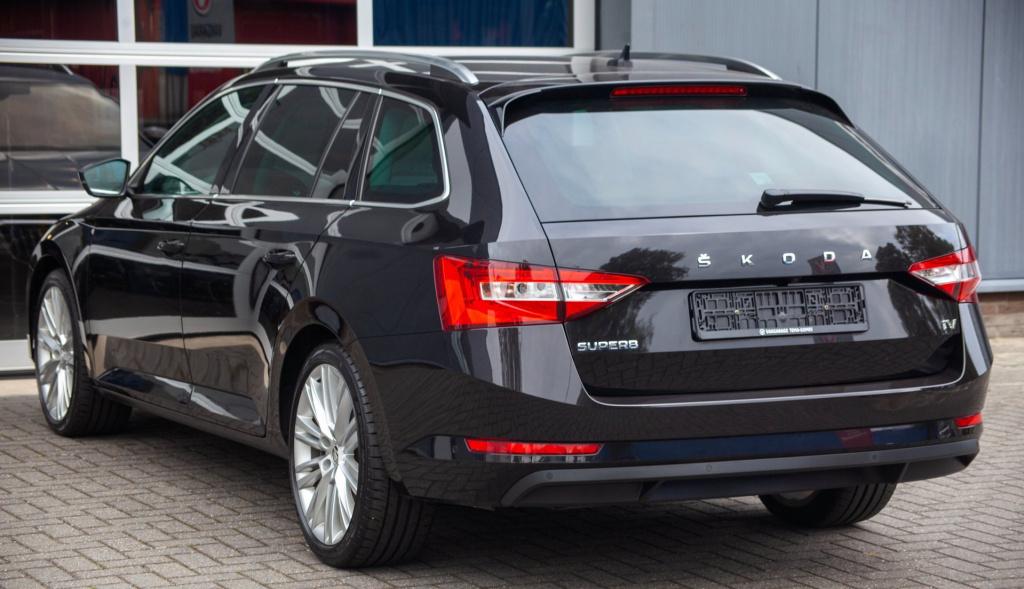 Skoda Superb combi 1.4 tsi iv business edition plus