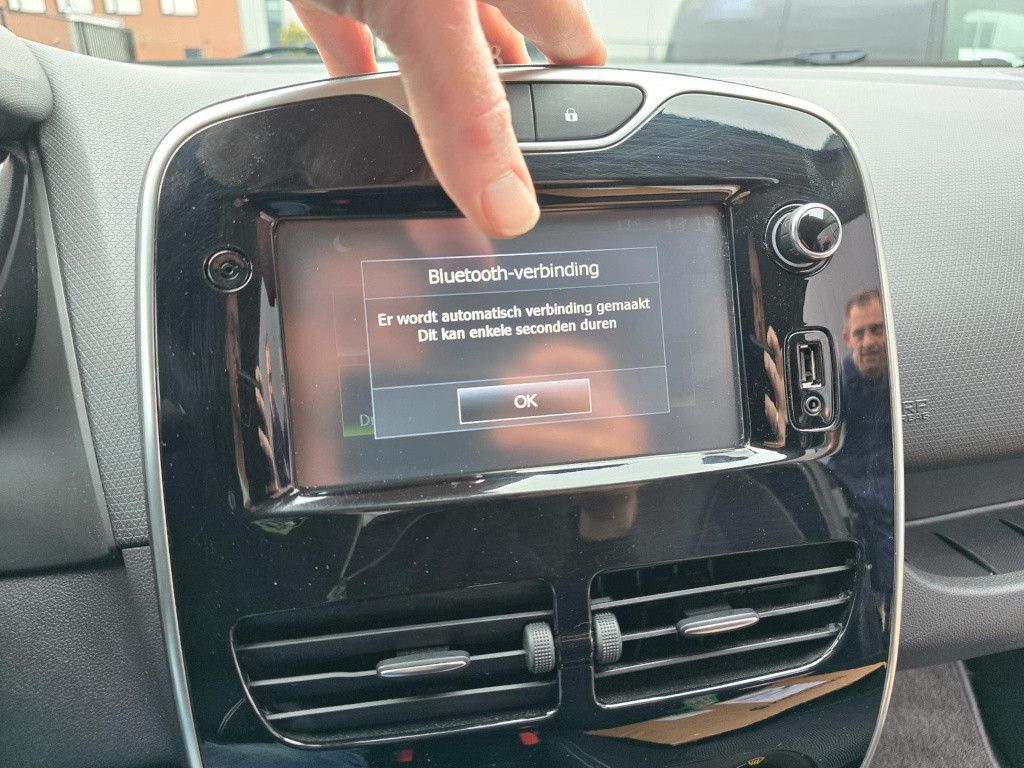 Renault Clio estate occasion automaat 1.2 met trekhaak en met cruisecontrol
