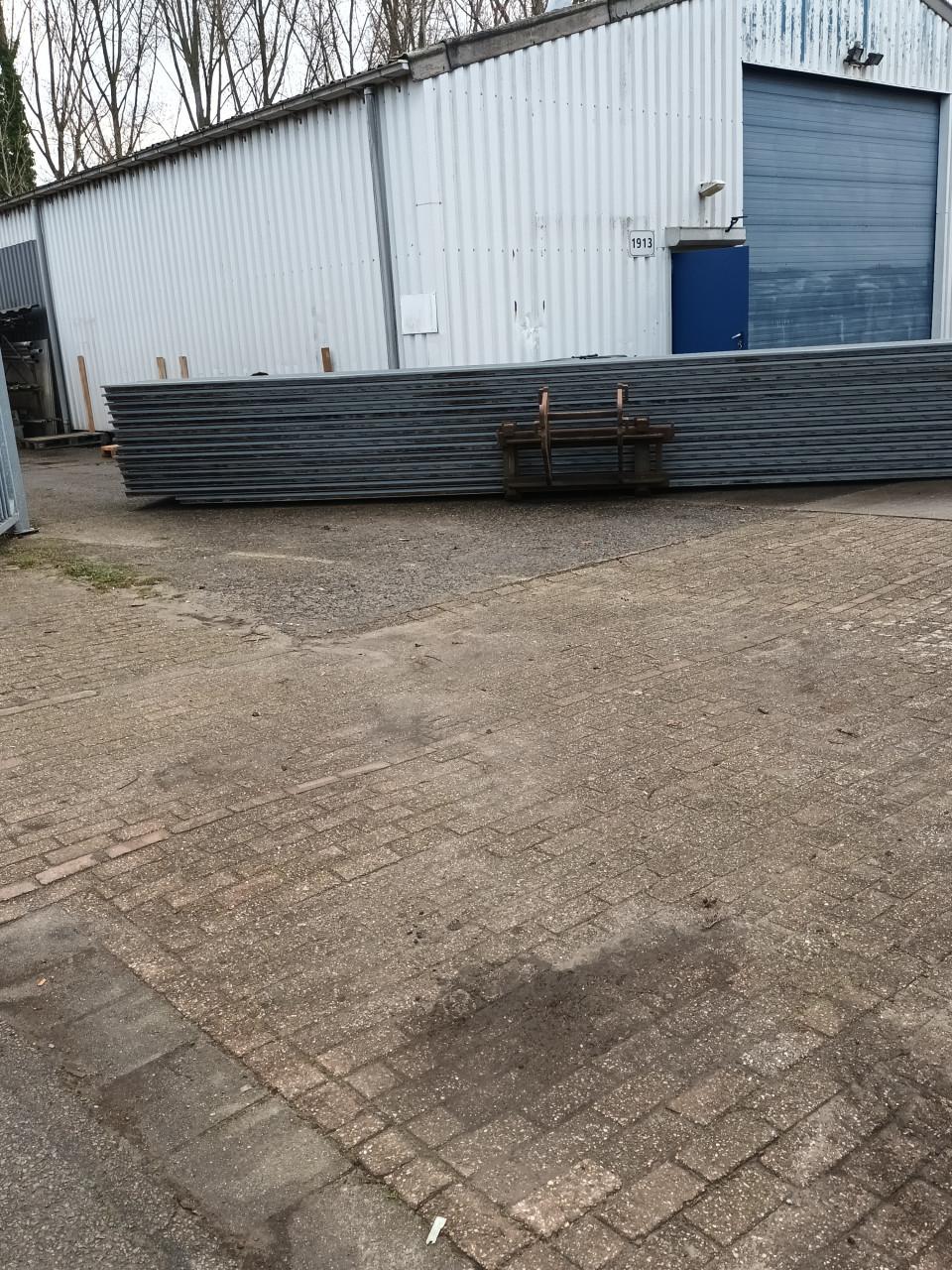 Geisoleerde dakplaten