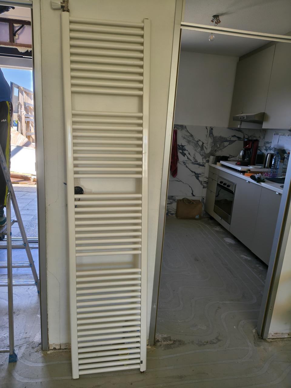 Handdoekradiator 201 cm x 45 cm crème wit