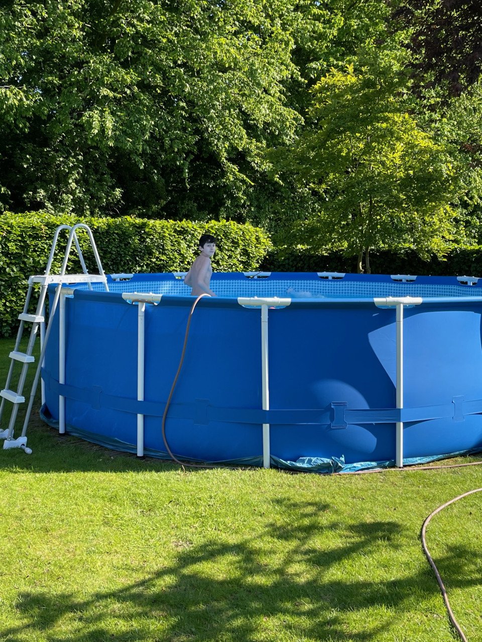 Zwembad Met pomp en extra's