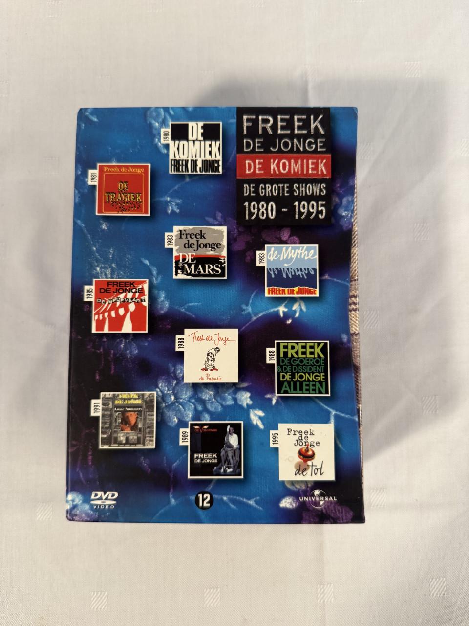 Freek de Jonge – De Komiek | De Grote Shows 1980-1995 (10 dvd’s / luxe box)